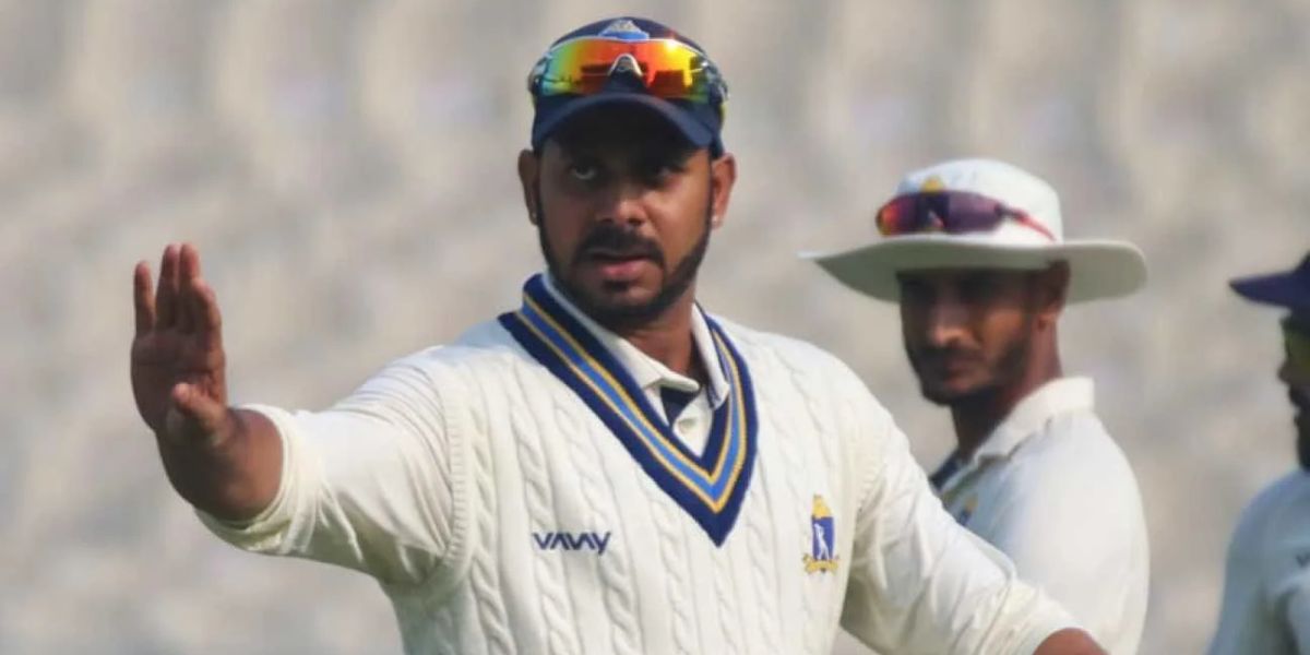 'ढोंग रचाते हैं गौतम.....' पूर्व क्रिकेटरों ने खोला हेड कोच के खिलाफ मोर्चा, फैंस की भावनाओं से खेलने का लगाया आरोप 3 Manoj Tiwari