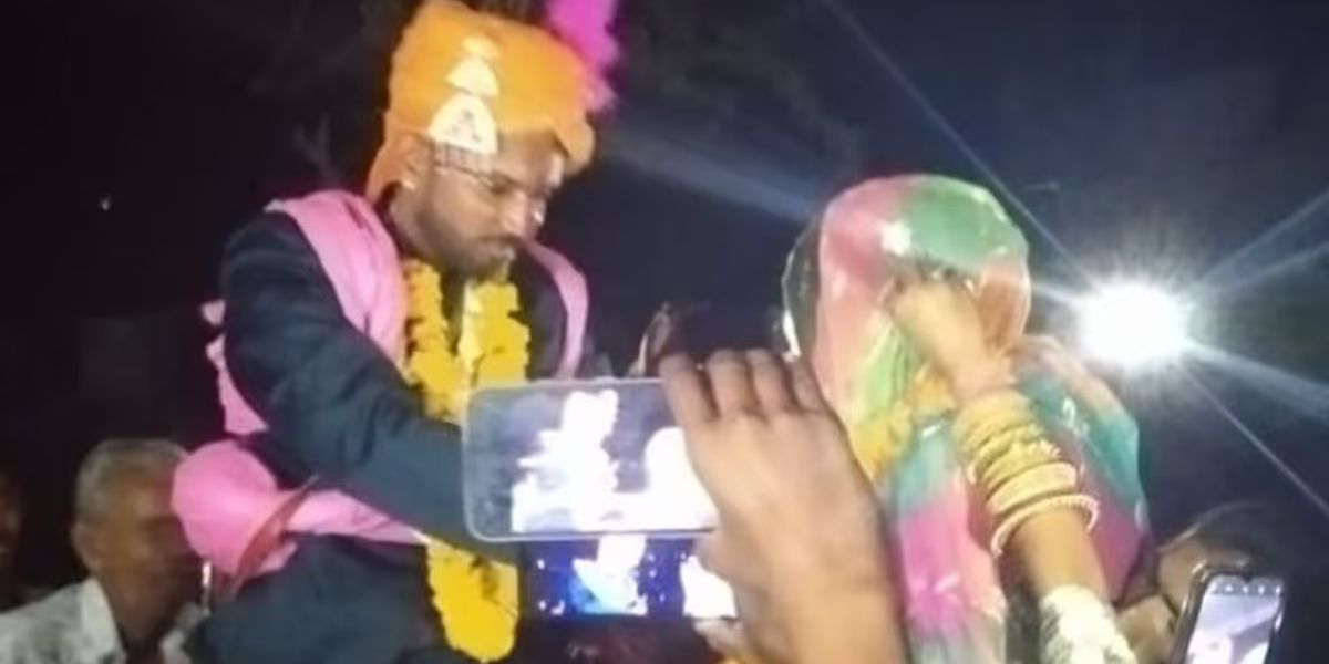 प्रेमी संग भागी दुल्हन, 13 दिन मंडप पर बैठा रहा दूल्हा, जब लौटी तो 7 फेरे..., मामला जान रह जाएंगे दंग 3 Bride Run Away