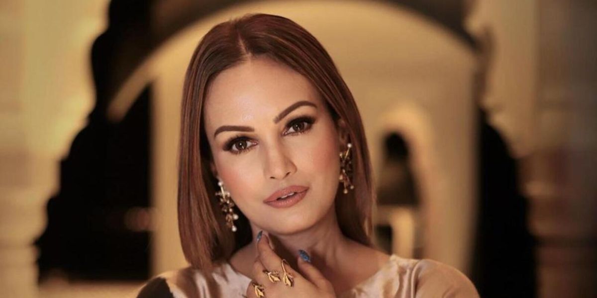 20 घंटे के लेबर पेन के बाद भी नवजात बच्चे का चेहरा नहीं देख पाई ये एक्ट्रेस, दुनिया देखने से पहले खत्म हुई जिंदगी 2 Nisha Rawal