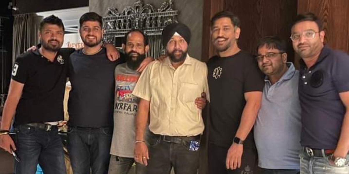 पाकिस्तान की हार के बाद बिहार में बवाल, एमएस धोनी के पुराने साथी की गोली मारकर हत्या 2 Ms Dhoni Friends