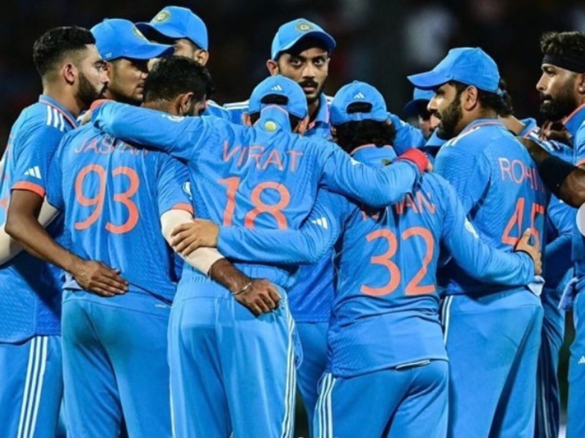 इस मासूम खिलाड़ी के करियर से खेल रहे हैं गंभीर-रोहित, प्लेइंग Xi में शामिल करने के बाद भी कर रहे हैं नाइंसाफी 2 Rohit Sharma