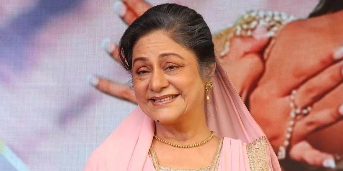 बॉलीवुड में छाया मातम, खूंखार खलनायिका का हुआ भीषण रोड़ एक्सीडेंट, आईसीयू में लड़ रही हैं जिंदगी और मौत के बीच जंग 2 Aruna Irani