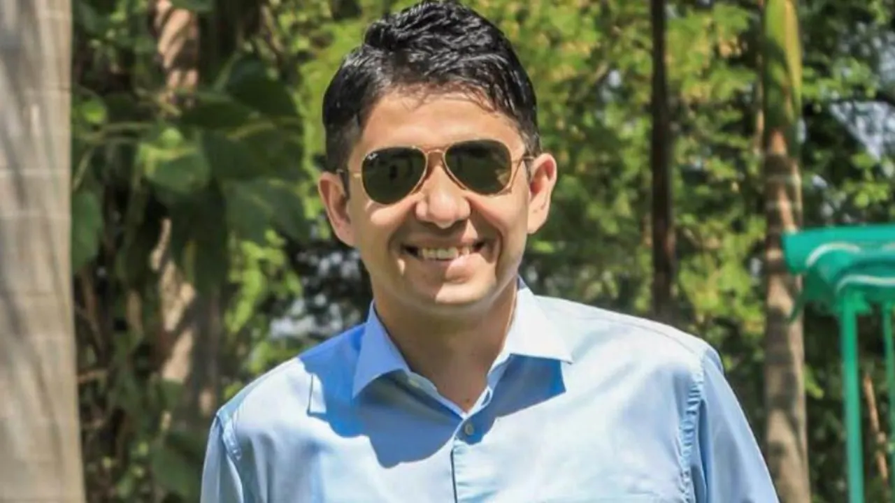 Ias Officer