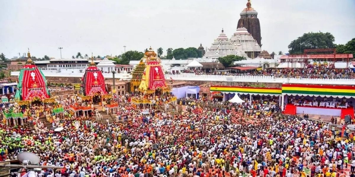 पुरी रथ यात्रा में मची अफरा-तफरी, भीड़ में दबकर गई 3 ज़िंदगियाँ और कई घायल, कैसे हुआ हादसा? 2 Puri Rath Yatra