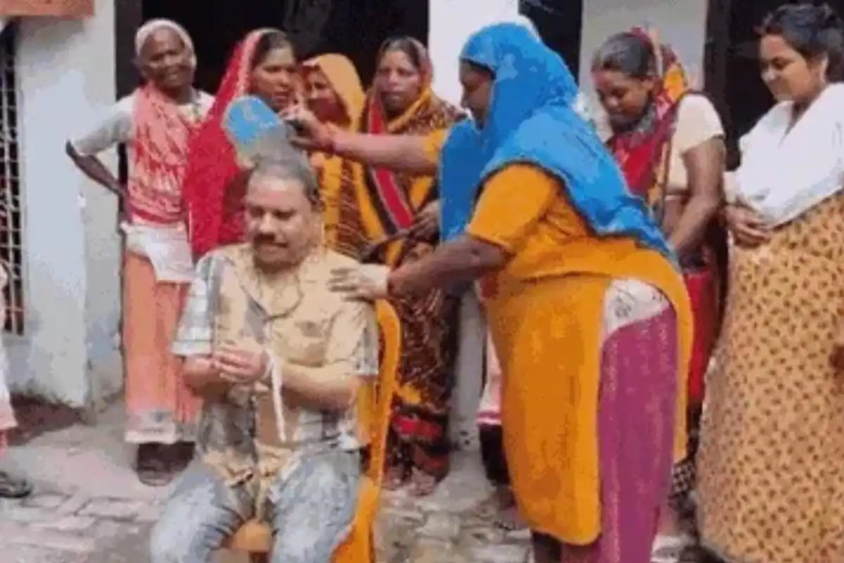भाजपा नेता को महिलाओं ने घेरा, हाथ-पैर बांध कीचड़ में घसीटा, वजह जान Pm मोदी भी रह गए हैरान 3 Up News