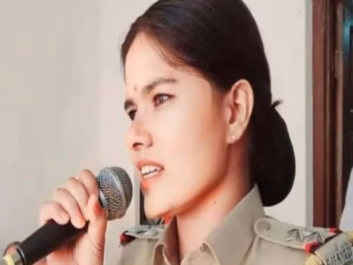 Fake Ips Officer