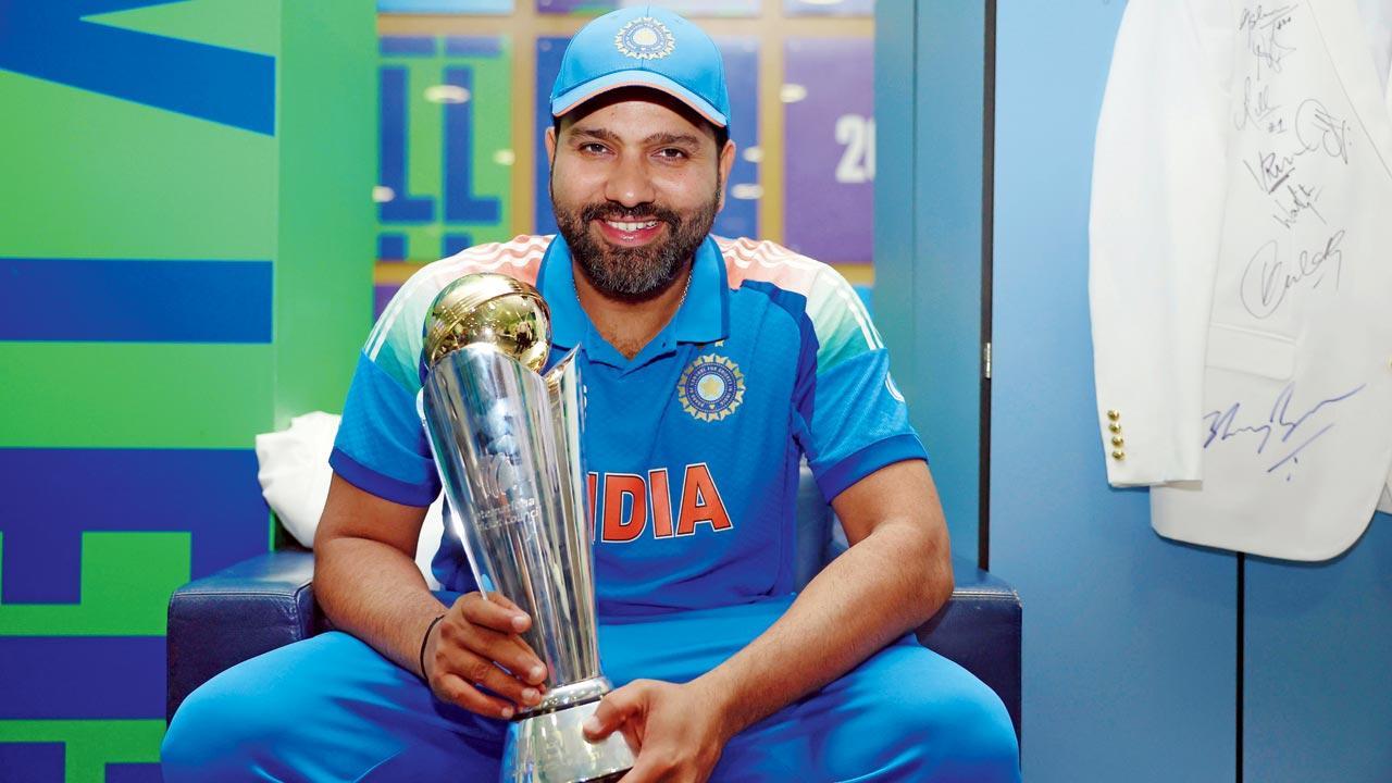 भोले के महीने में भी नहीं रुकती इनकी भूख, ये 3 भारतीय खिलाड़ी सावन में भी खाते हैं मटन-चिकन 4 Rohit Sharma