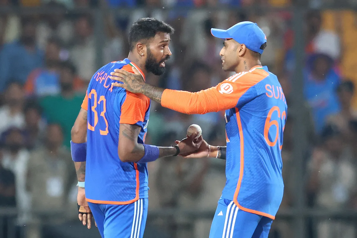 Team India'S Player Hardik Pandya And Suryakumar Yadav