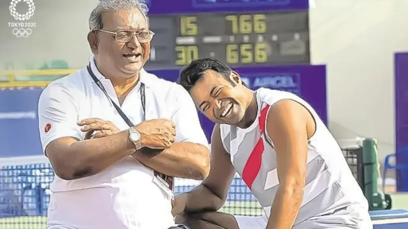 एशिया कप से पहले खेल जगत में पसरा मातम, मशहूर खिलाड़ी के पिता का अचानक हुआ निधन 2 Leander Paes With His Father Vece Paes, Who Died Before Major Cricket Turnament Asia Cup 2025