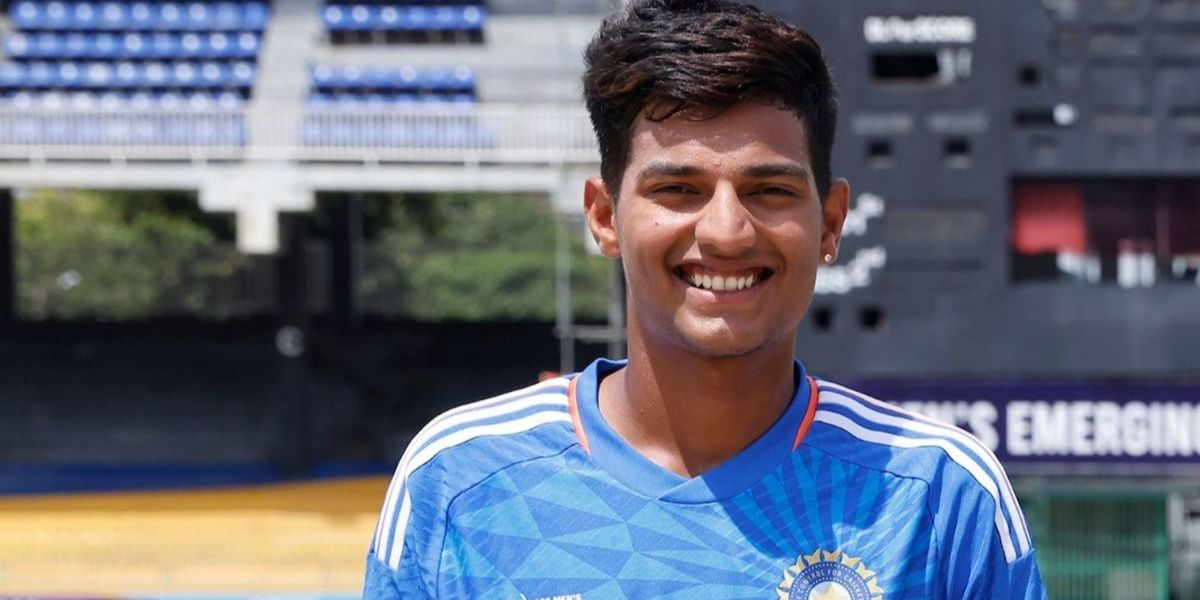Cricketer 